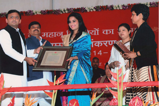 INDIAN CULTURAL EVENTS VRINDAVAN , MAYUR DANCE IN MATHURA, EVENET MANAGEMENT COMPANY IN MATHURA, CULTURAL EVETS IN MATHURA, CULTURAL EVENTS MANAGEMENT  IN VRINDAVAN, FOLK DANCE IN MATHURA, FOLK DANCE IN MATHURA VRINDAVAN, BEST CULTURAL EVENTS MATHURA, BEST CULTURAL EVENT COMPANY, TRADITIONAL FOLKS GROUP DANCE MATHURA, CHARKULA DANCE IN MATHURA VRINDAVAN GOVARDHAN, MAYUR DANCE GROUP IN MATHURA